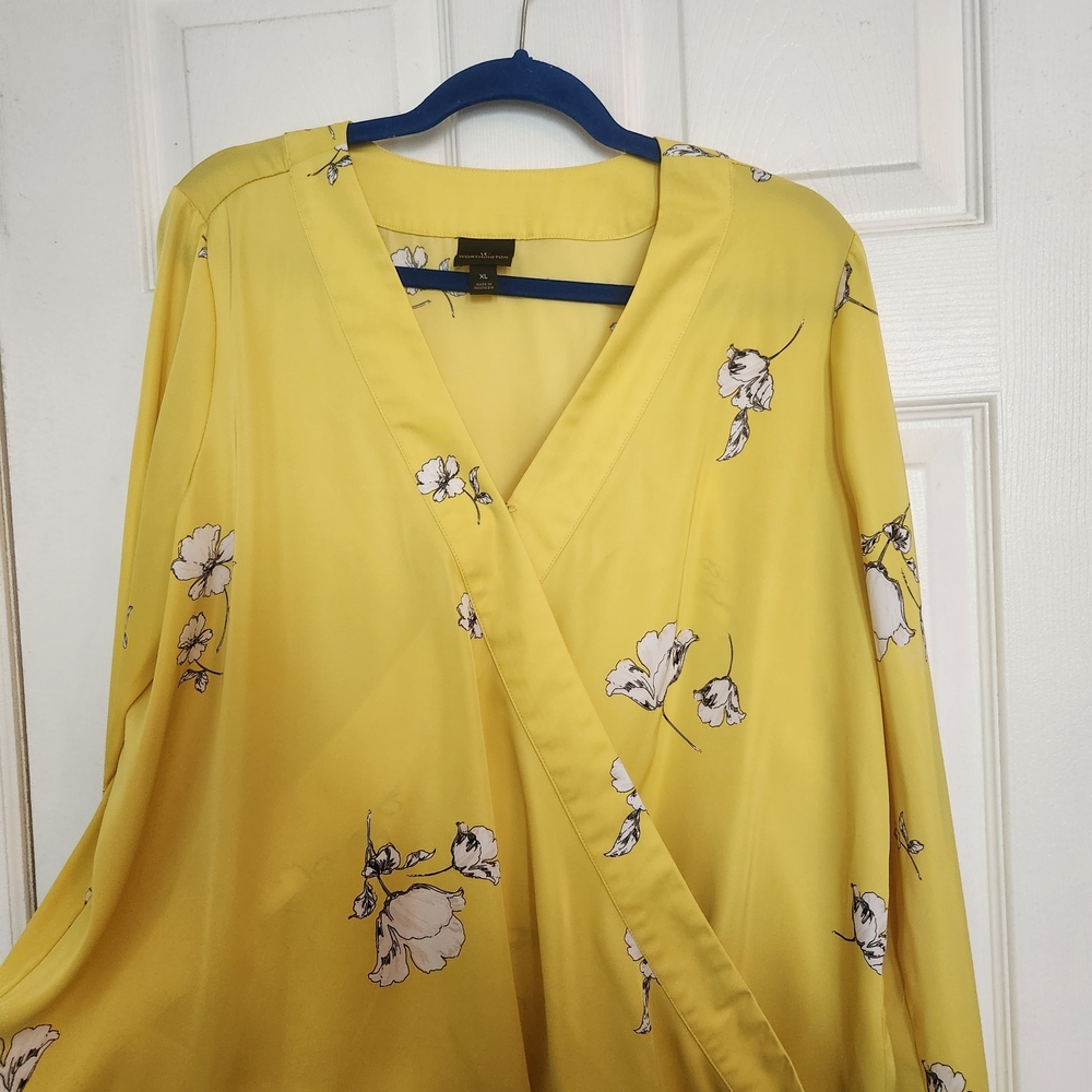 Worthington Yellow Floral Blouse